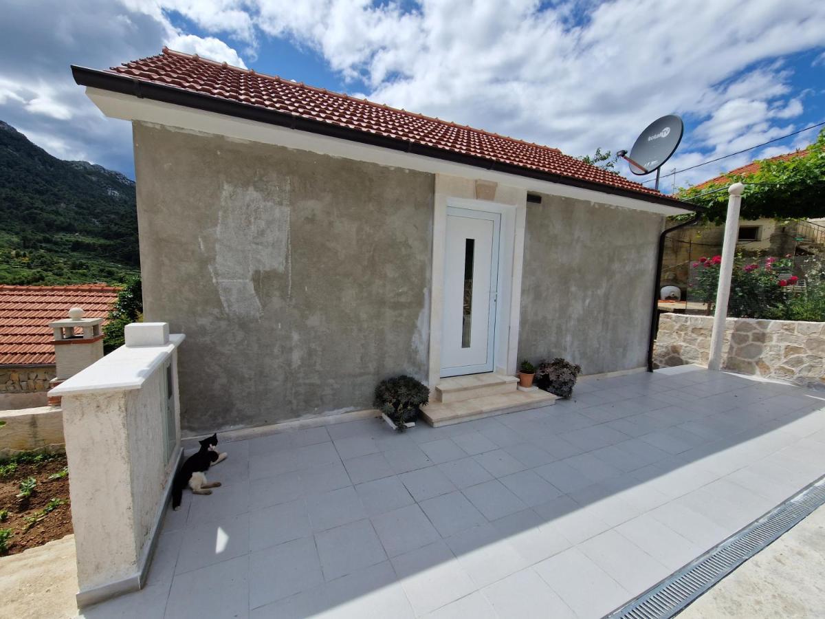 Kuca Za Odmor Dobrila Hotel Jelsa  Exterior photo